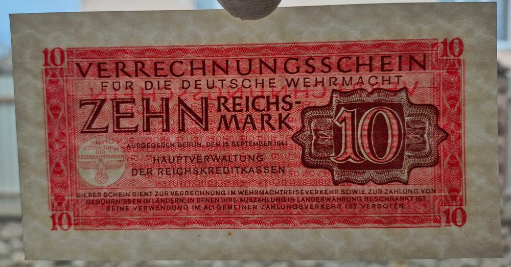 Третій Рейх 10 рейхс марок 1944 рік Вермахт UNC