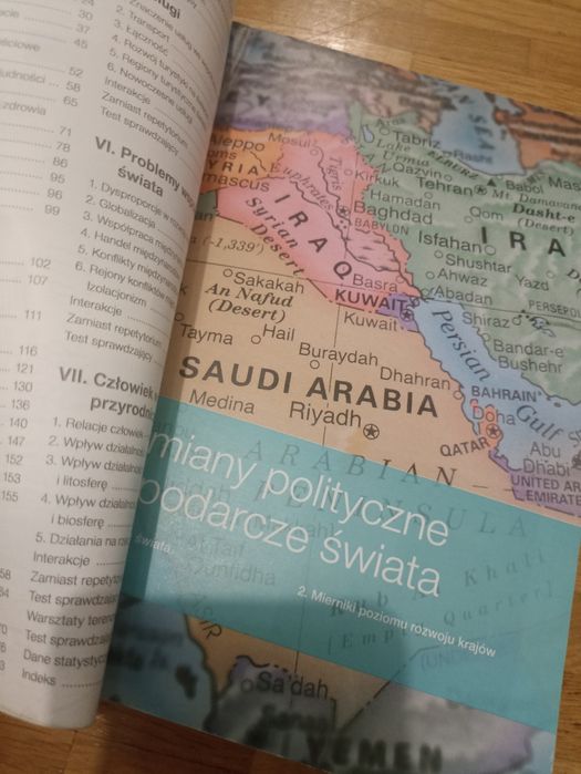 Podręcznik oblicza geografii 2 nowa era