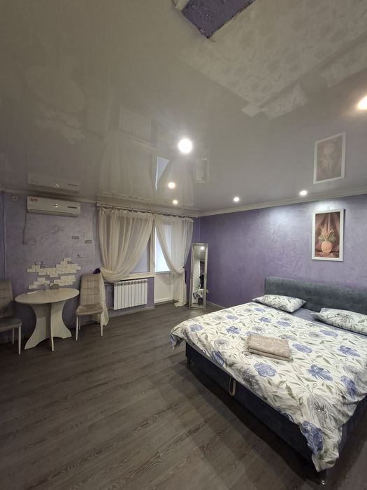 Артем, Тисячка, Епіцентр, Метро, квартира подобово, погодинно,