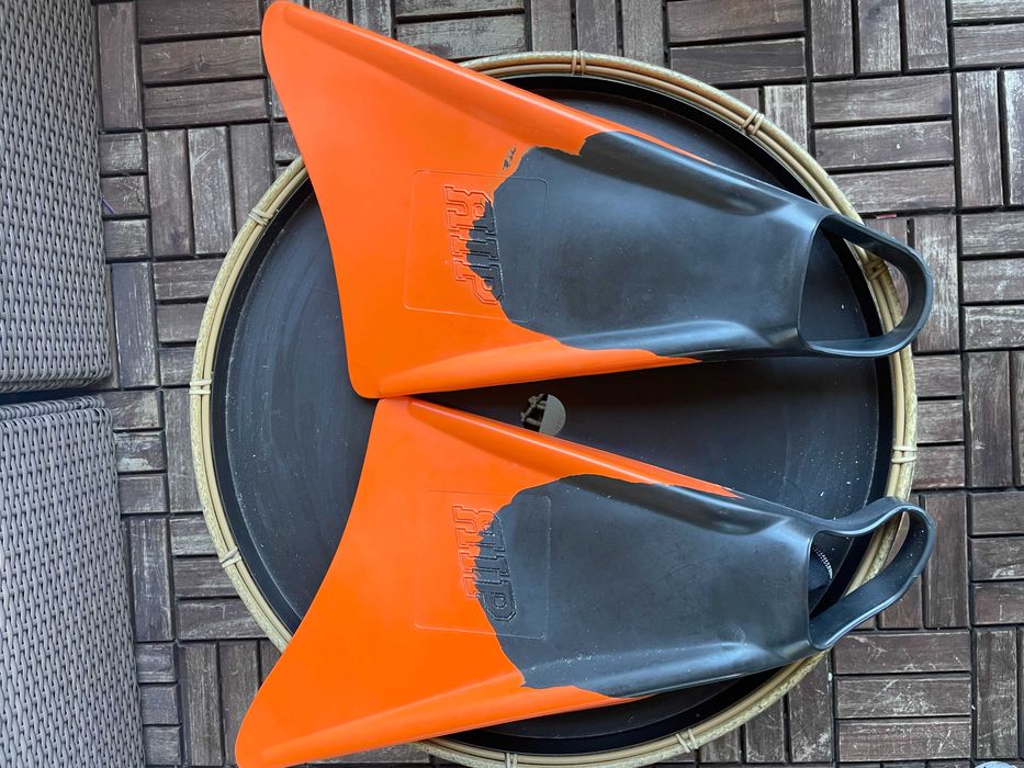 PÉS DE PATO RIP ASSIMÉTRICOS ORANGE M