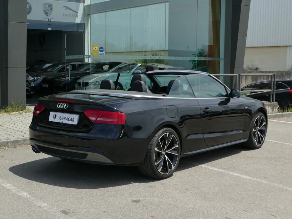 Audi A5 Cabrio 2.0 TDi S-line
