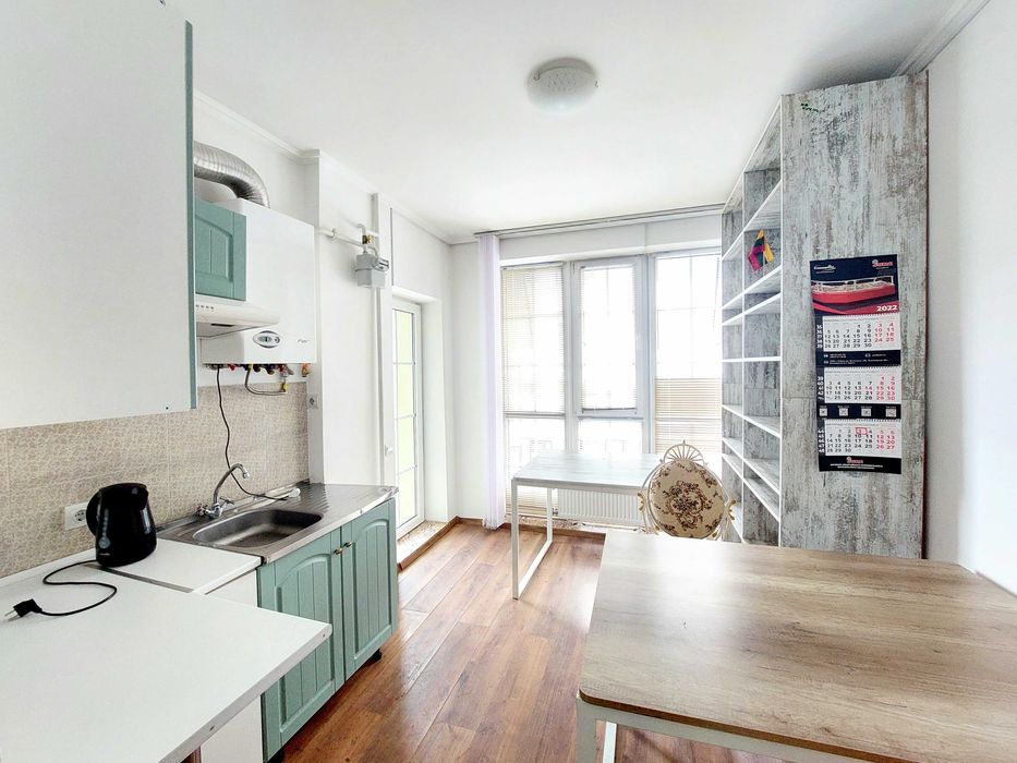 Оренда офісу Львів, вул. Сулими (Кондукторська). 100 м². Новобудова.