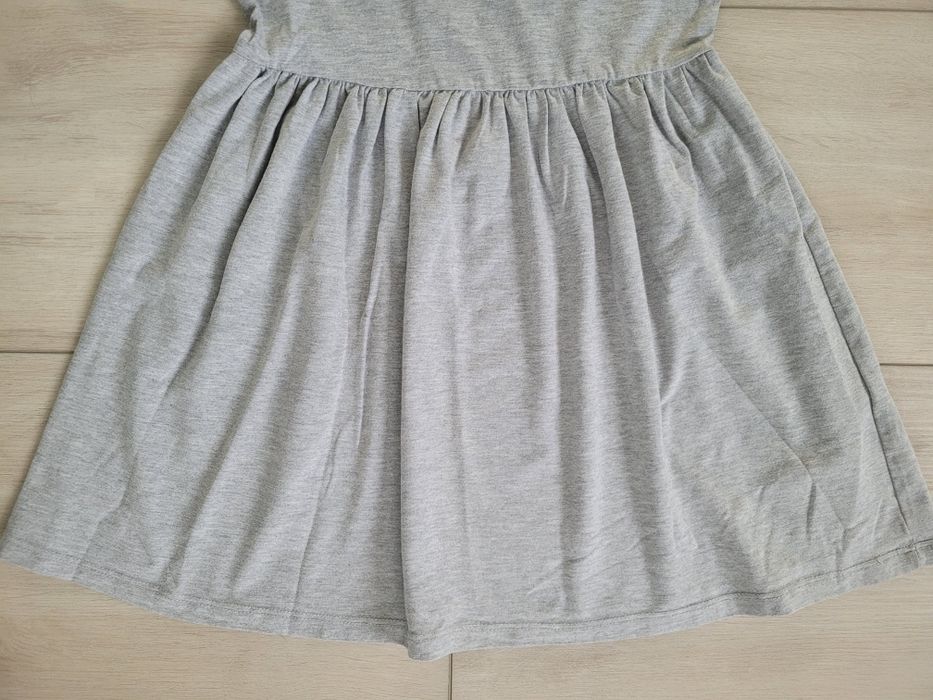 Sukienka letnia rozm. 122/128 bdb stan