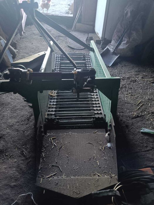 Плуг, копалка, культиватор, сільгосптехніка