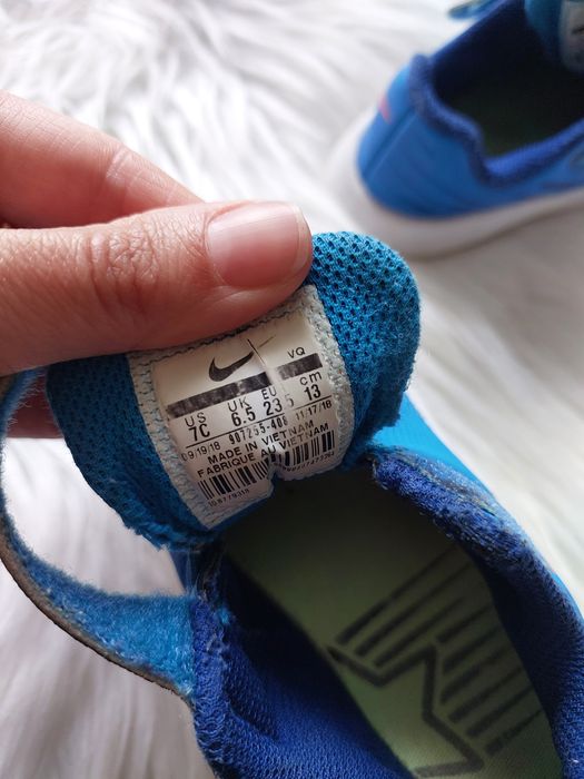 дитячі кросівки Nike 23.