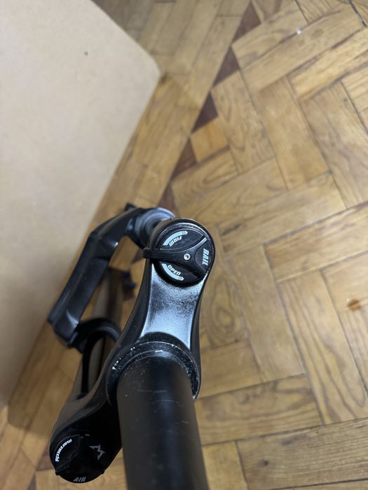 suspensão marzocchi bomber 14mm aro 29