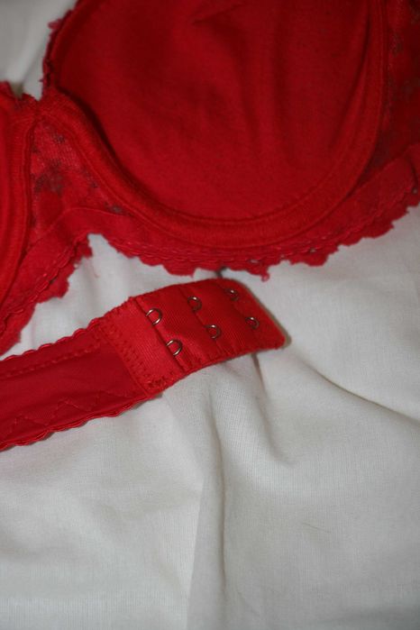 Soutien Vermelho Renda - 34B