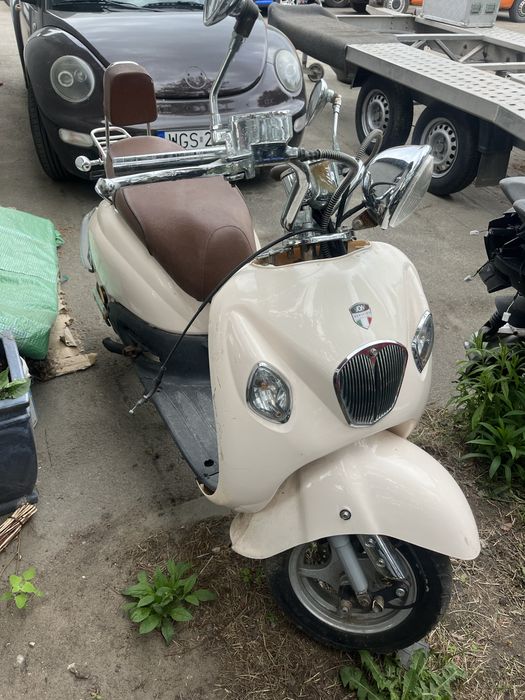 Skuter Retro 50 cc na części