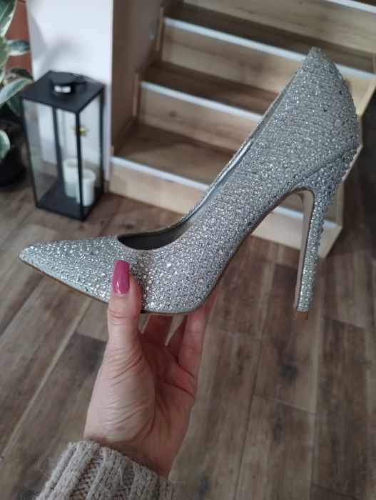 Szpilki srebrne z cyrkoniami