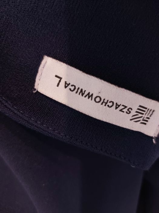 Sukienka z kołnieżykiem