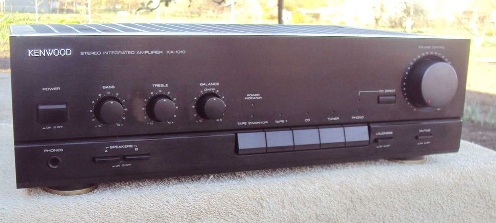 KENWOOD  KA-1010  стерео усилитель с Германии