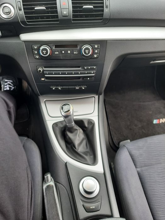 BMW série 1 120 D - motor potente e fiável com muitos extras