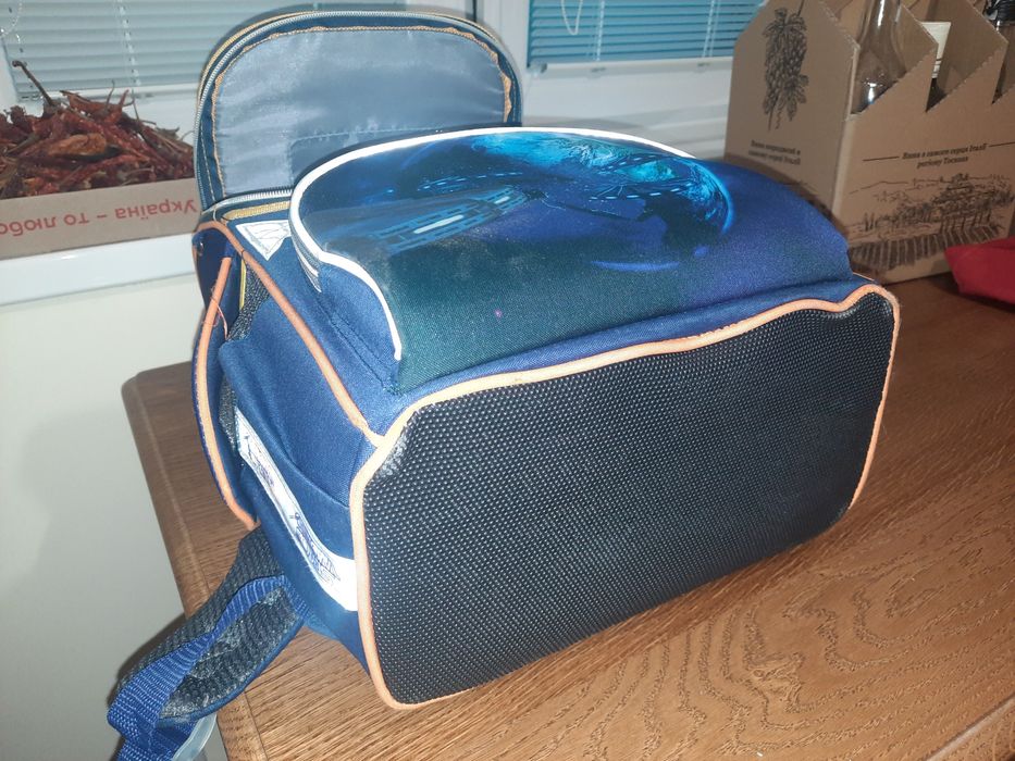 Рюкзак шкільний каркасний