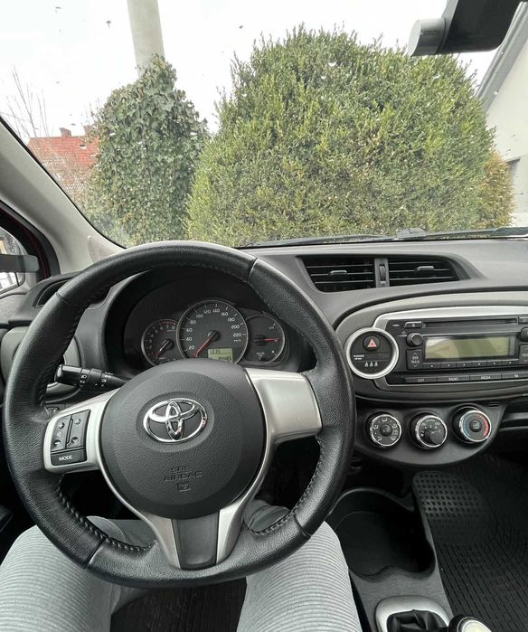 Toyota Yaris, Salon Polska, 84tyś km, Serwisowany w ASO. Z hakiem