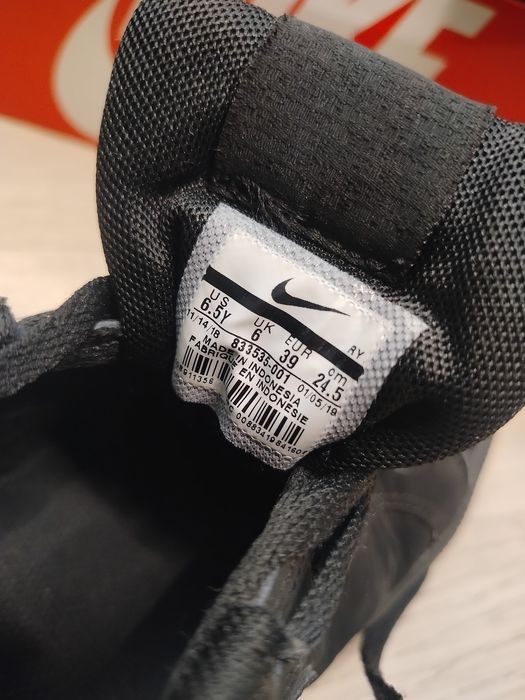 Buty NIKE Cour Royale GS eur 39 24,5 czarne praktycznie nowe. Skóra