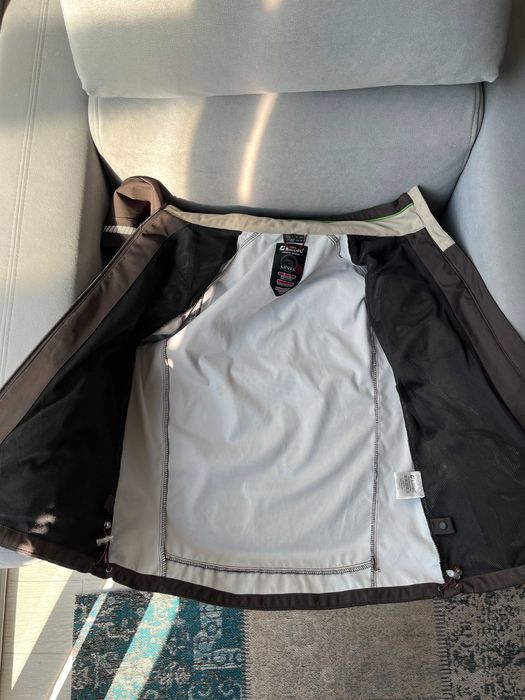 Killtec Decathlon wodoodporna Wiatroodporna kurtka Softshell 152 cm