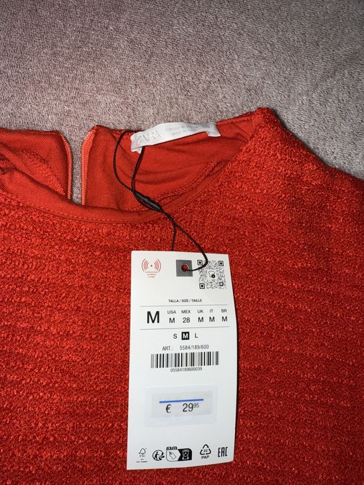 Сукня червона  від Zara