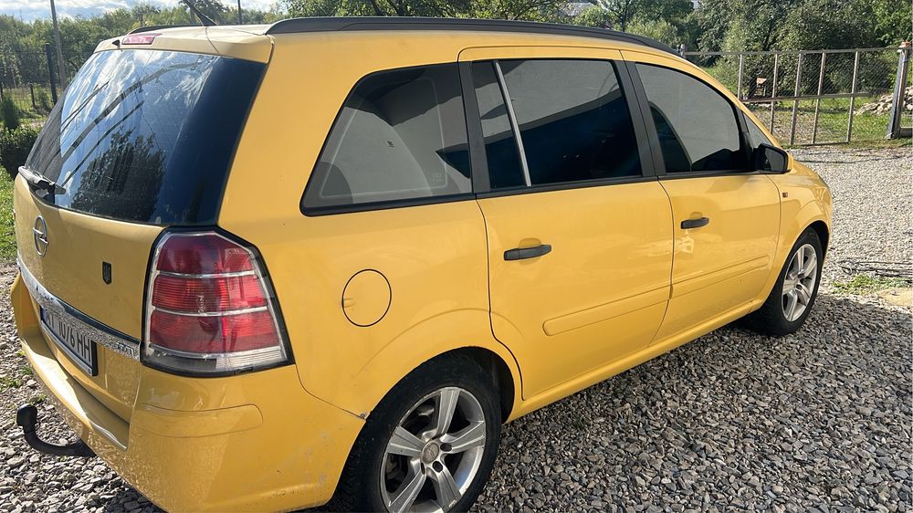 Opel Zafira B 1.9 CDTI