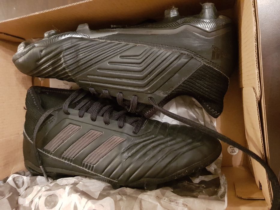 Korki Adidas Predator 18.3 FG J rozmiar 36 2/3 F 36 2/3 US 4 1/2 UK