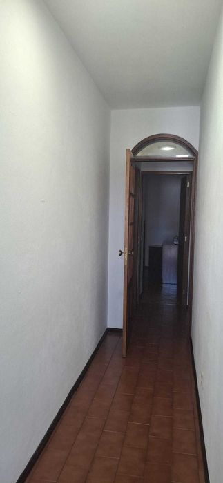 Moradia T2 para Arrendar em Britiande (Lamego) | Mobilada ou sem mobília