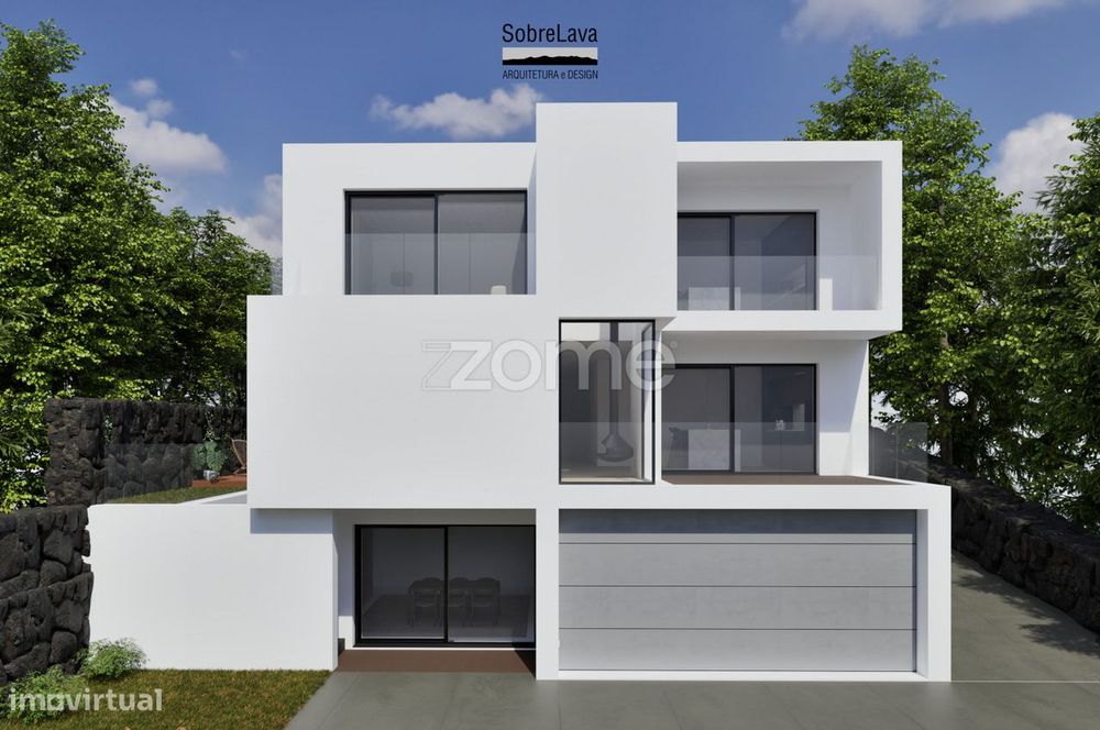 Lote 1 na Estrada Regional da Ribeira Grande