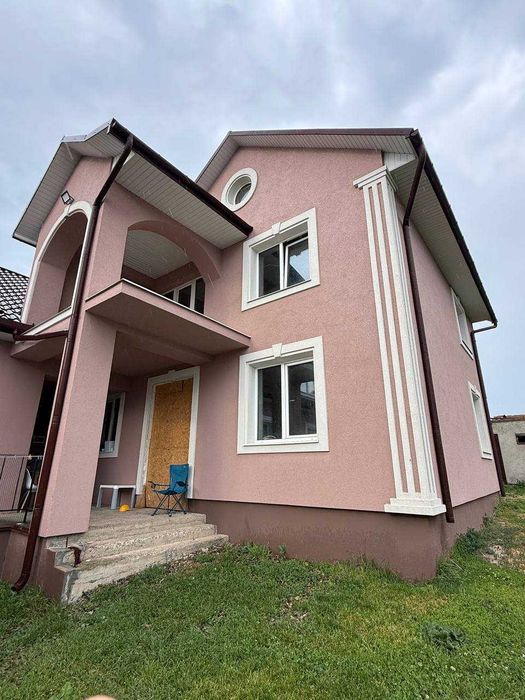 Продається новозбудований будинок у Садгорі 130 м²