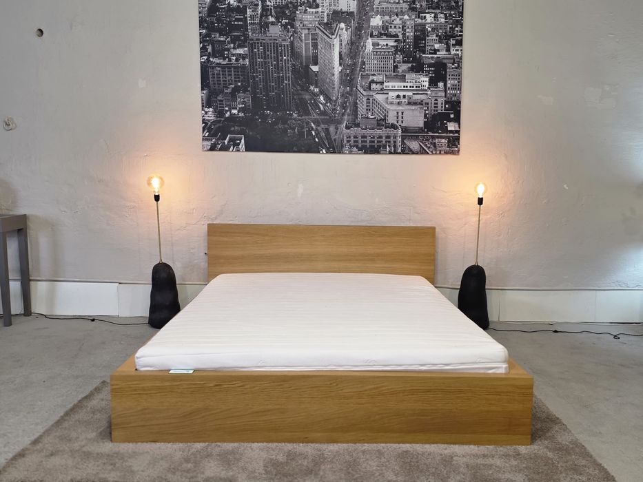 Łóżko IKEA z materacem 160x200 – solidne i stylowe | Transport GRATIS