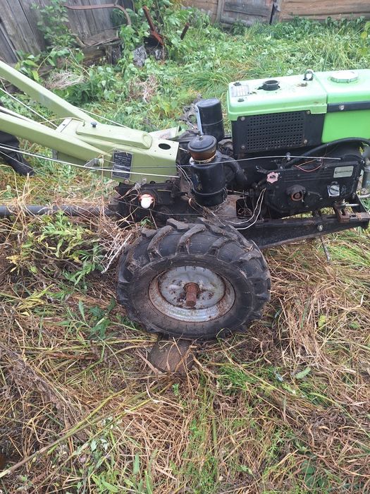 Продам мотоблок 8 л.с