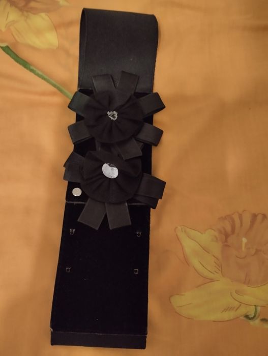 Пояс-резинка  на стройную девушку