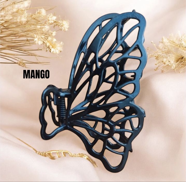 Śliczna spinka klamra grzebyk do włosów Mango motylek czarna metalowa