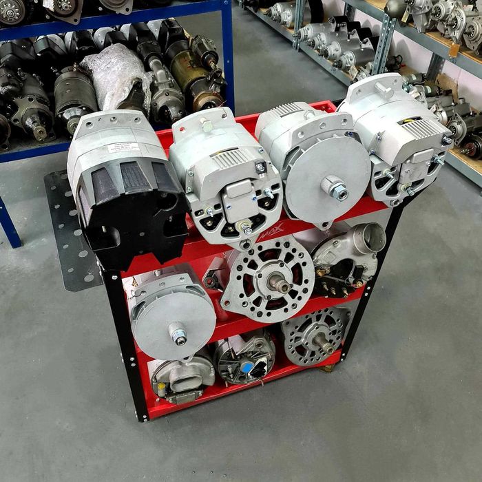 Rozrusznik Caterpillar Cat Komatsu Liebherr Cummins alternator deutz
