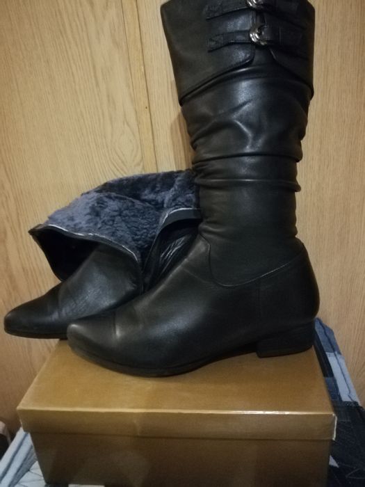 Зимові чоботи на повну ніжку 41 розмірі