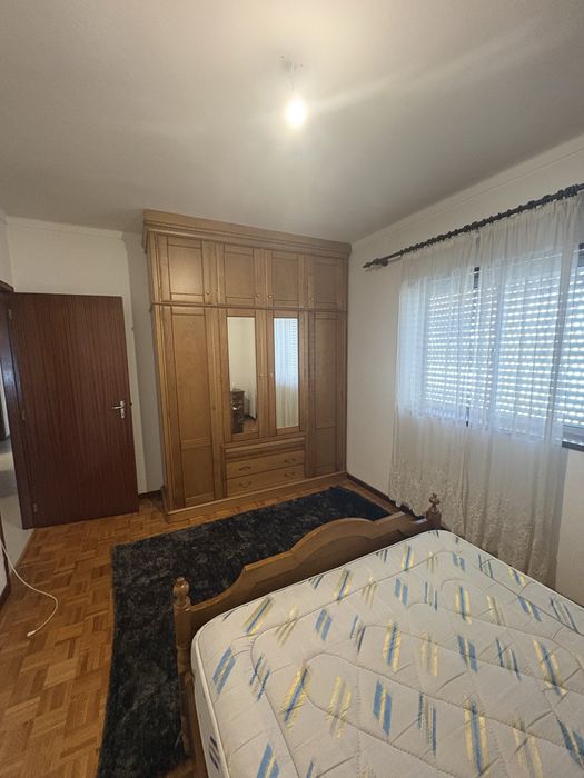 Arrenda se T2 +1 em Bragança