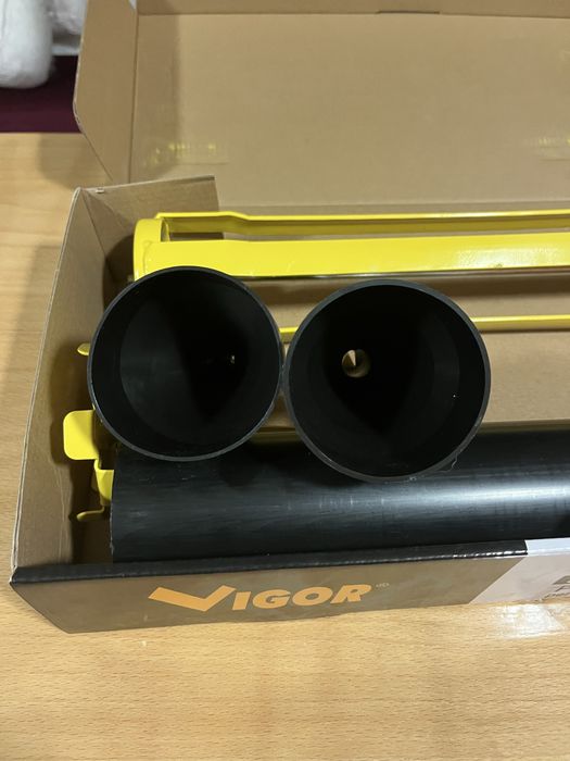 Pistola profissional silicone / massa 900ml Vigor (como nova)