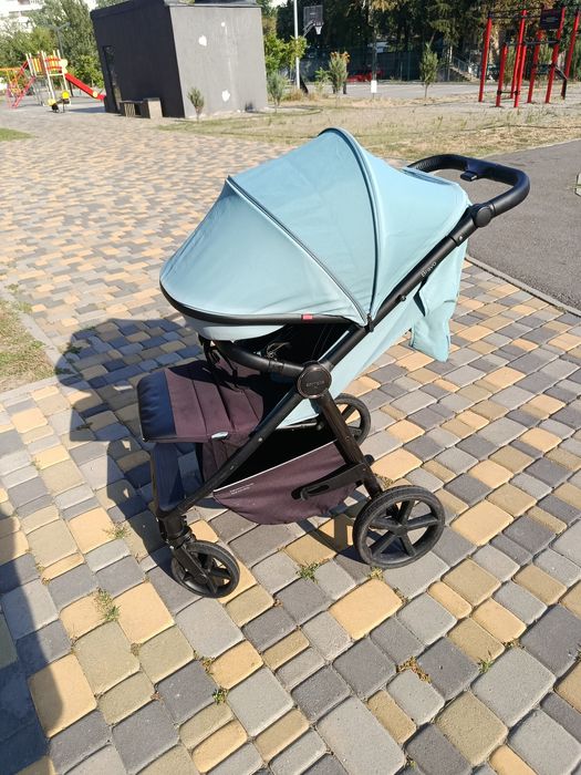Коляска  прогулянка Carrello Bravo