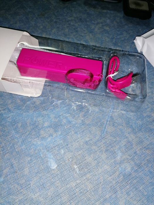 Powerbank pink novo