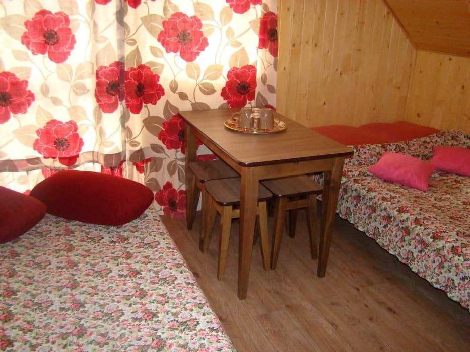 Noclegi Pokoje i Domek Holenderski "Elkada" Okuninka Jezioro Białe