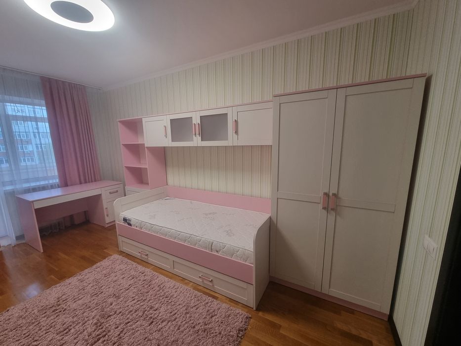 Продаж меблів в дитячу