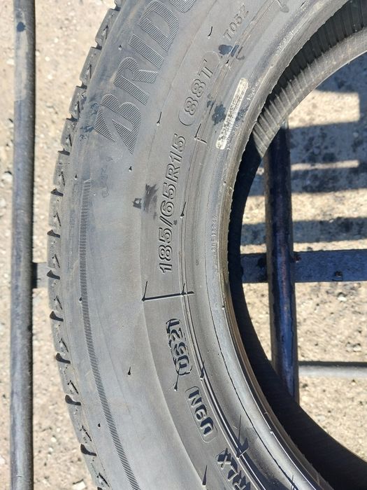 Opony letnie 185.65.15 Bridgestone