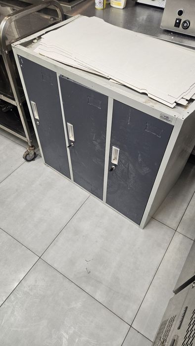 Szafka bhp 3 drzwiowa