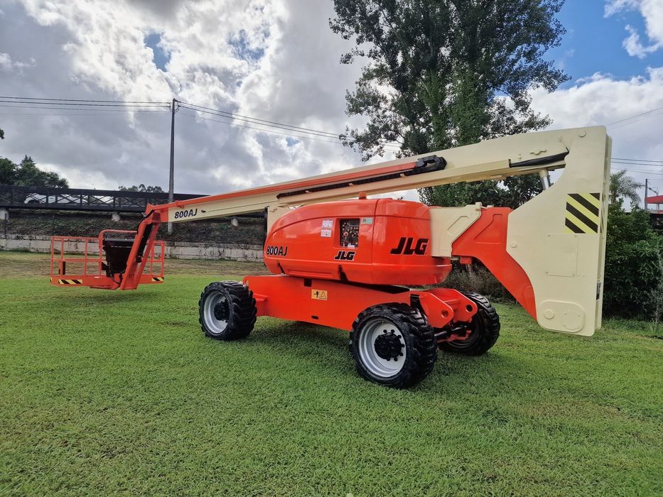 Plataforma elevatória jlg 26 m