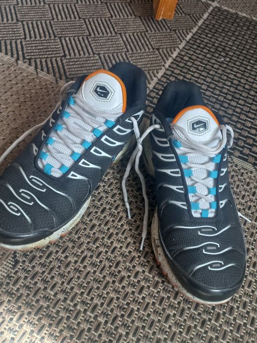 Buty nike Tn....