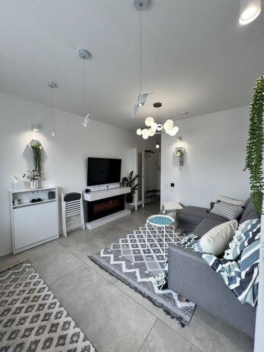 Посуточно Апартаменты - студио на берегу Днепра, м. Славутич, звоните!