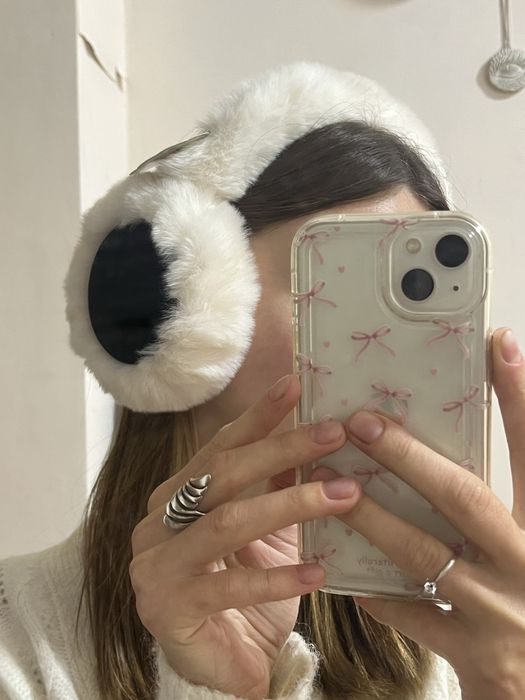 Хутряні навушники