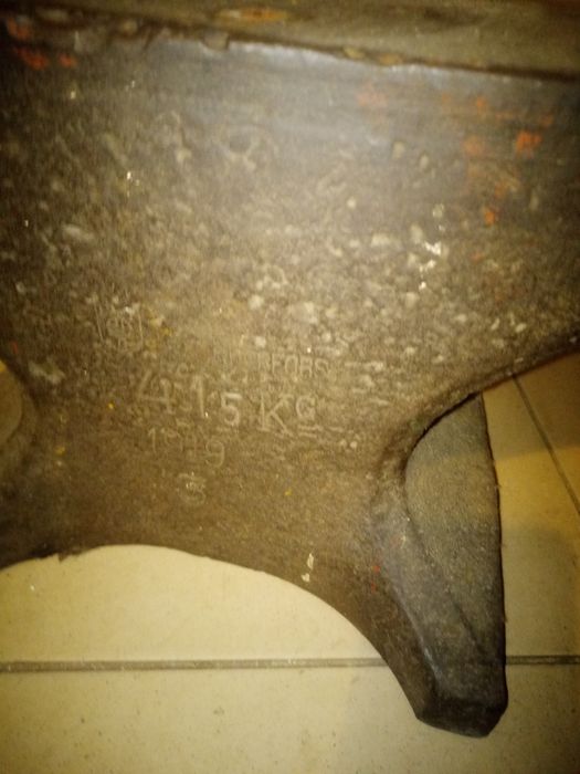 Kowadło 41,5 kg rok produkcji 1919r