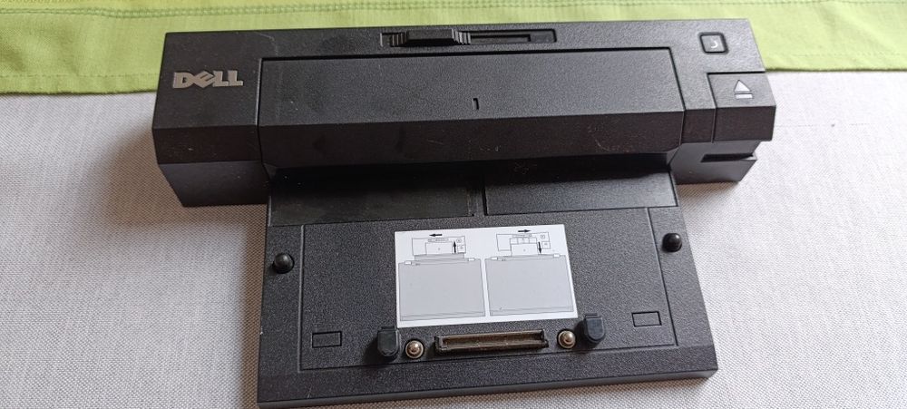 Stacja dokująca do laptopa dell