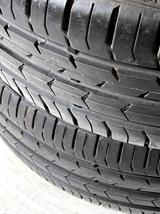 Pneus Continental ContiPremiumContact 5 - 185/60/15 - Como NOVOS