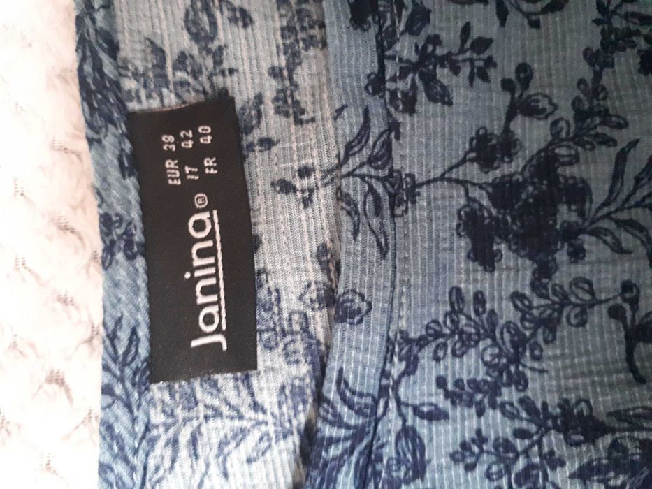 Sukienka wiosenna midi