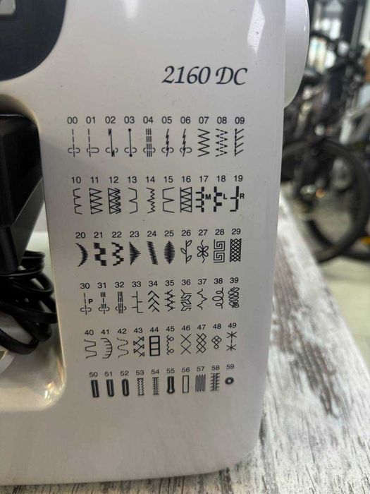 Швейна машинка Janome 2160 DC