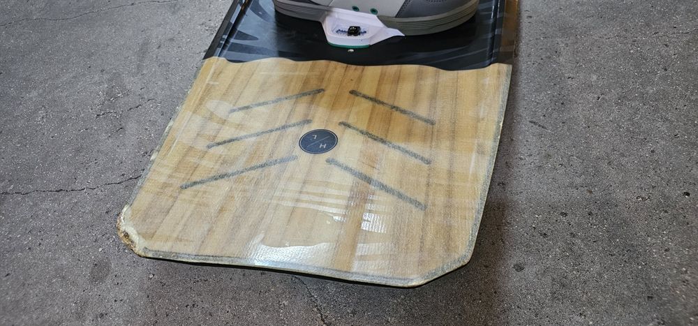 Prancha & botas wakeboard Hyperlite